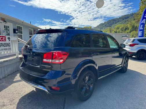 2018 Dodge Journey Crossroad