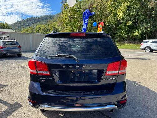 2018 Dodge Journey Crossroad