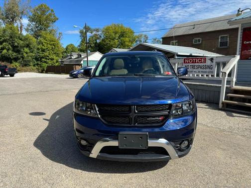 2018 Dodge Journey Crossroad