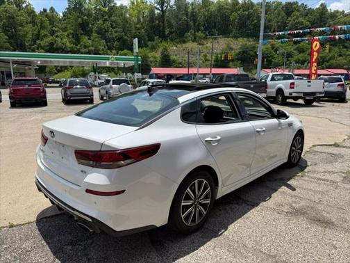 2019 Kia Optima EX