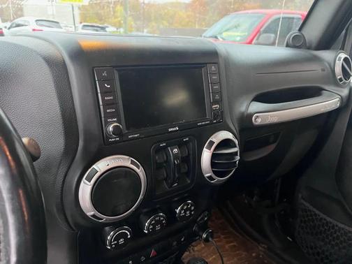 2014 Jeep Wrangler Unlimited Rubicon