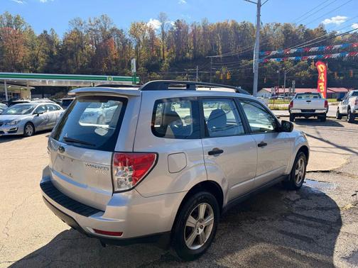 2011 Subaru Forester 2.5 X