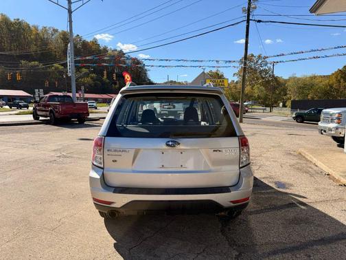 2011 Subaru Forester 2.5 X