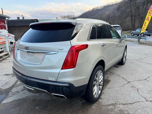 2017 Cadillac XT5 Platinum