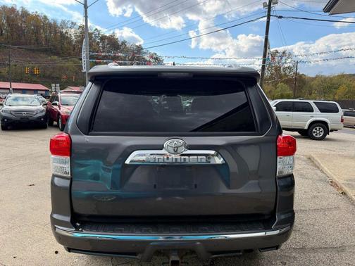 2011 Toyota 4Runner SR5