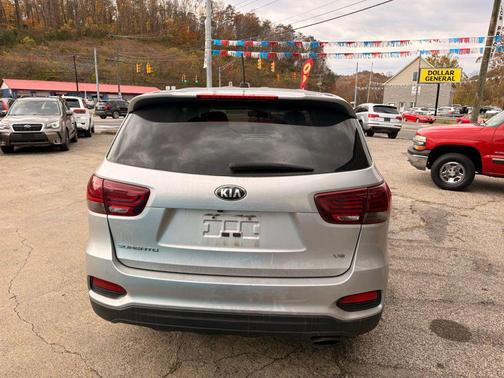 2019 Kia Sorento LX