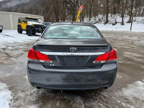 2011 Toyota Avalon Limited