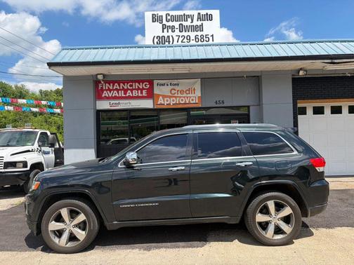 Black Forest Green Pearlcoat 2014 Jeep Grand Cherokee Overland