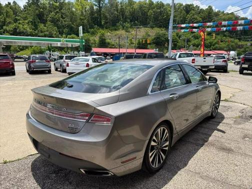 2016 Lincoln MKZ Base