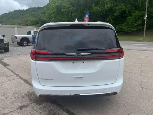 2021 Chrysler Pacifica Touring