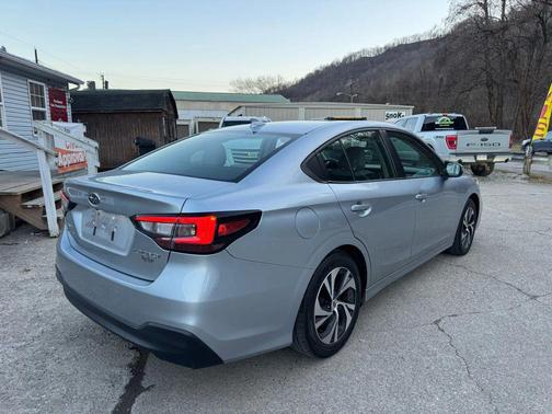 2023 Subaru Legacy Premium