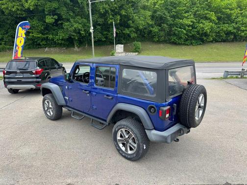 Blue 2018 Jeep Wrangler Unlimited Sport