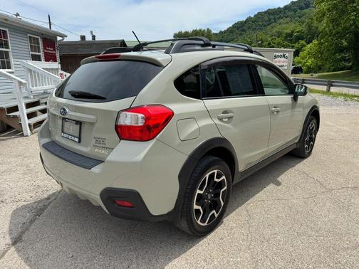 TAN 2016 Subaru Crosstrek 2.0i Premium