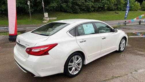 2017 Nissan Altima 3.5 SL