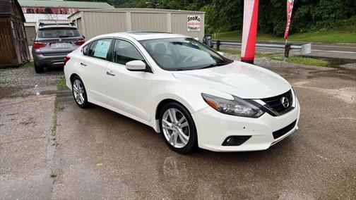 2017 Nissan Altima 3.5 SL