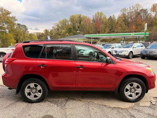 2009 Toyota RAV4 Sport