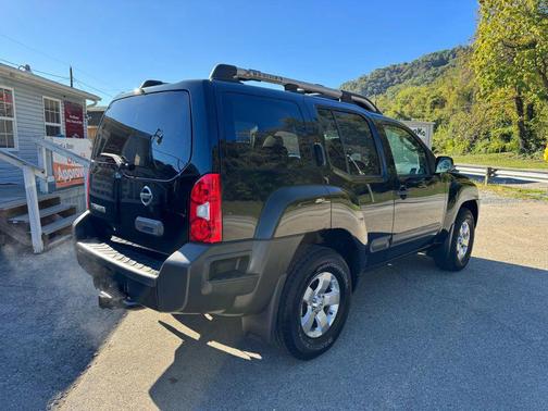 2011 Nissan Xterra S