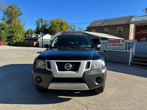 2011 Nissan Xterra S
