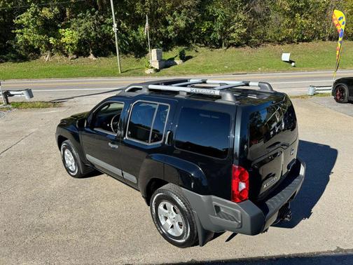 2011 Nissan Xterra S