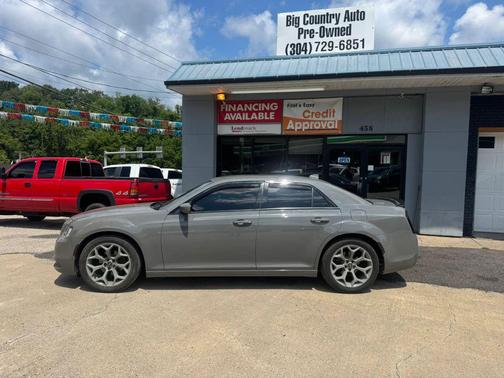 2019 Chrysler 300 S