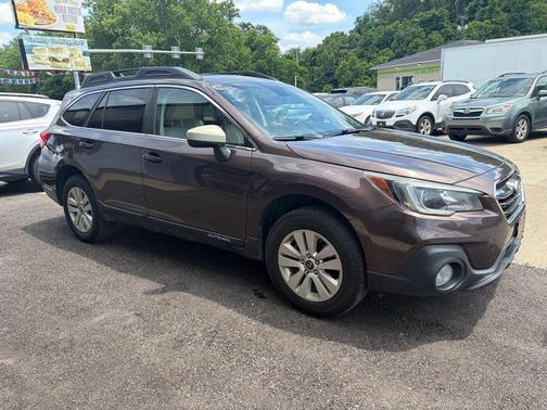 Cinnamon Brown Pearl 2019 Subaru Outback 2.5i Premium