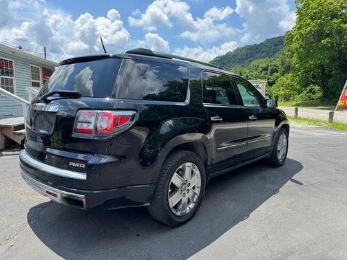 2016 GMC Acadia Denali