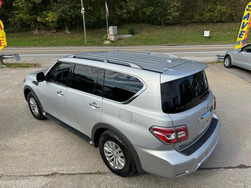 2017 Nissan Armada SV