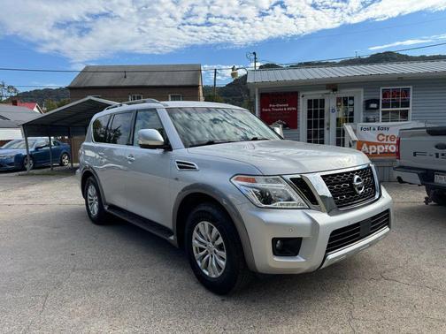 2017 Nissan Armada SV