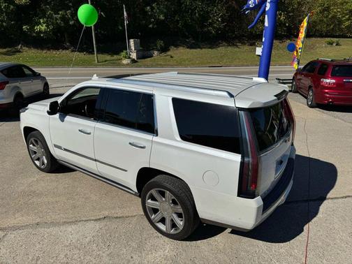 2017 Cadillac Escalade Premium Luxury