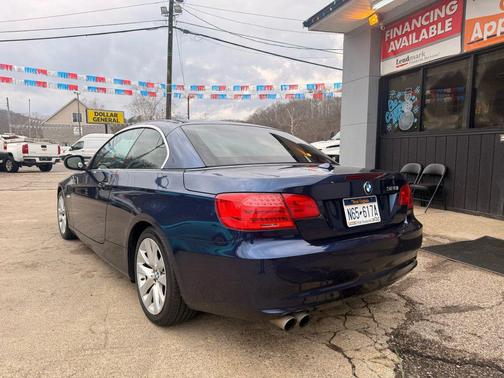 2013 BMW 328 328i Convertible 2D