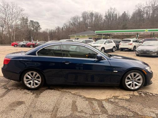 2013 BMW 328 328i Convertible 2D