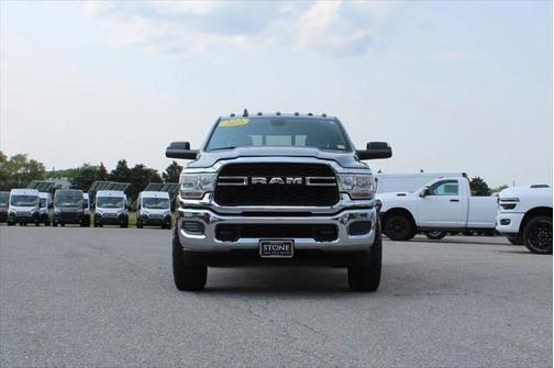 2022 RAM 2500 Tradesman Crew Cab 4x4 64' Box
