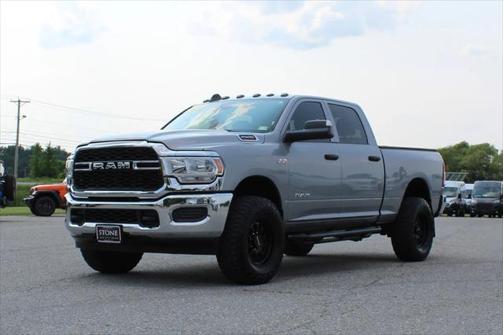 2022 RAM 2500 Tradesman Crew Cab 4x4 64' Box
