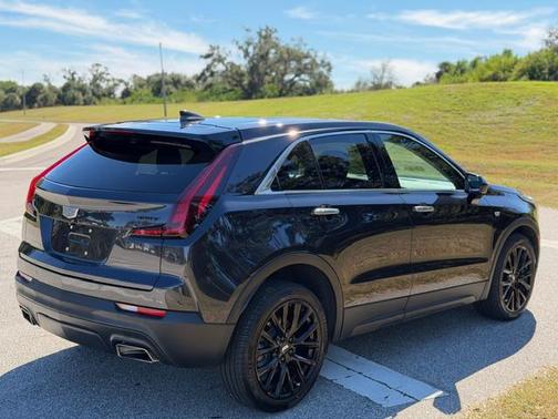2022 Cadillac XT4 Luxury