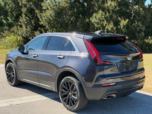 2022 Cadillac XT4 Luxury