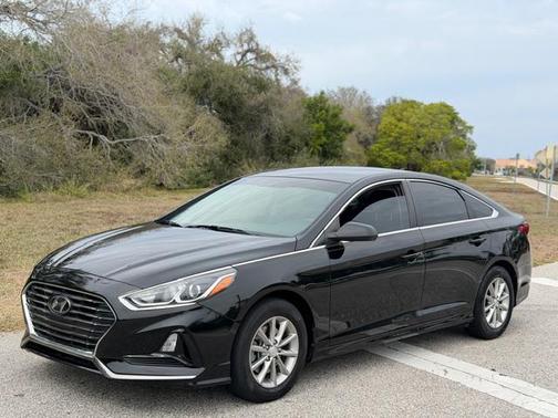 2018 Hyundai SONATA SE