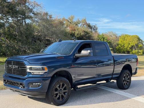2021 RAM 2500 Big Horn Crew Cab 4x4 6'4' Box
