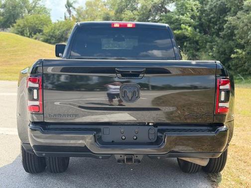 Diamond Black Crystal Pearlcoat 2024 RAM 3500 Laramie Mega Cab 4x4 6'4' Box