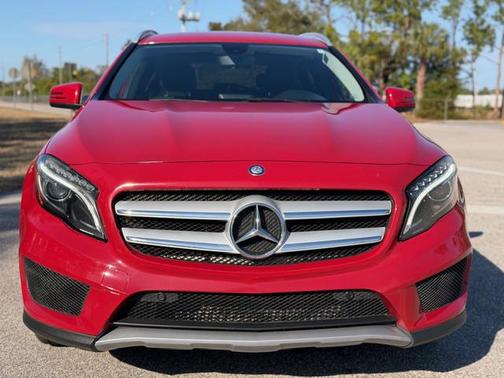 2015 Mercedes-Benz GLA-Class 4MATIC