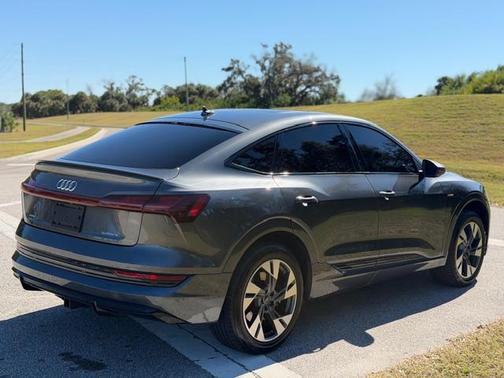 2021 Audi e-tron Sportback Premium