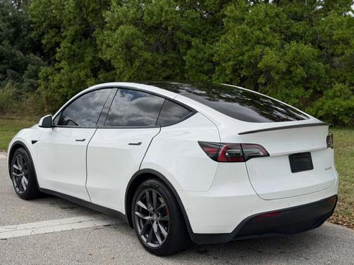 2021 Tesla Model Y Performance Dual Motor All-Wheel Drive