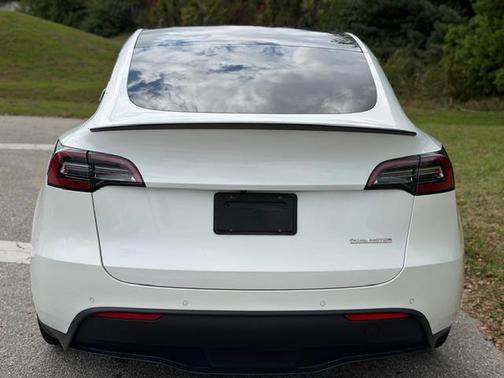 2021 Tesla Model Y Performance Dual Motor All-Wheel Drive