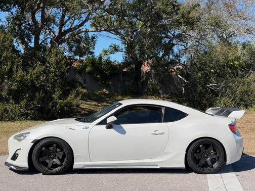 2013 Scion FR-S Base