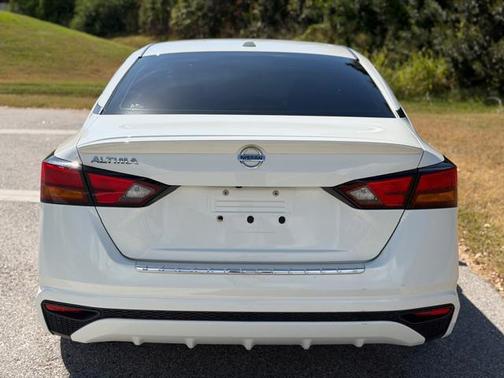 2020 Nissan Altima S FWD