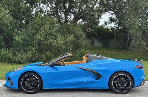 Rapid Blue 2023 Chevrolet Corvette Stingray w/3LT