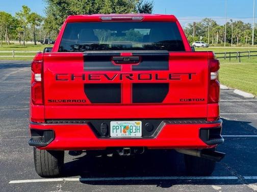 2021 Chevrolet Silverado 1500 Custom