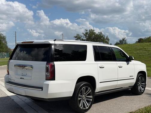 White 2020 GMC Yukon XL Denali
