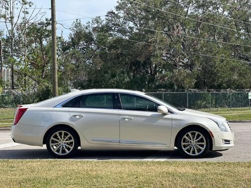2015 Cadillac XTS Luxury