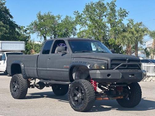 2001 Dodge Ram 2500 Base