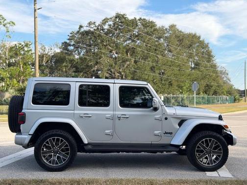 2022 Jeep Wrangler Unlimited 4xe Sahara High Altitude